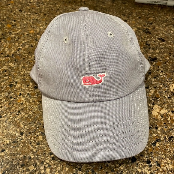 Vineyard Vines Accessories - Vineyard Vines Chambray Blue Pink Whale Logo Baseball Hat Cap Women’s